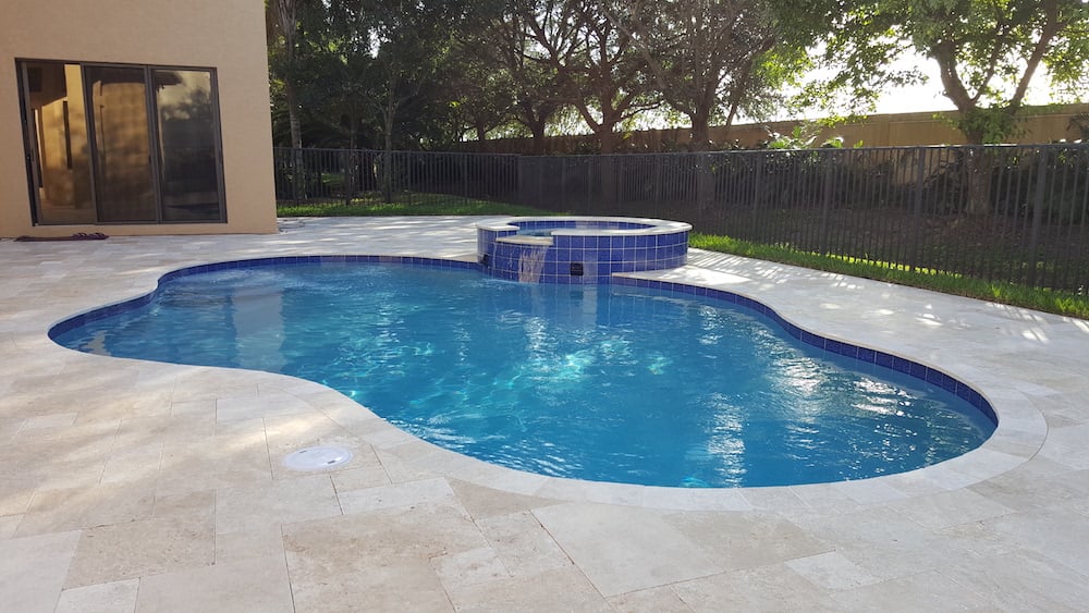 Pool construction - free form shapes
