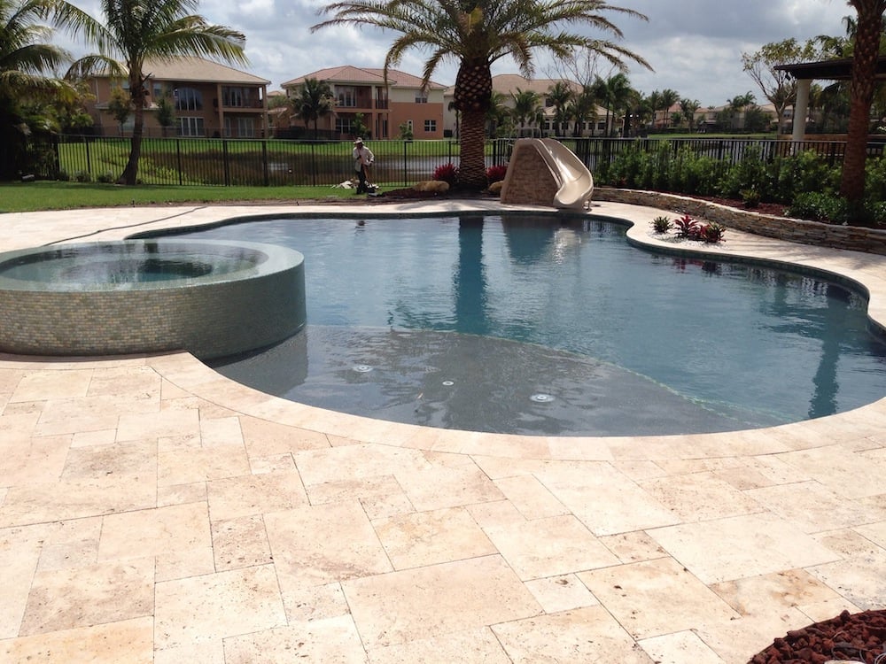 Pool construction - free form shapes