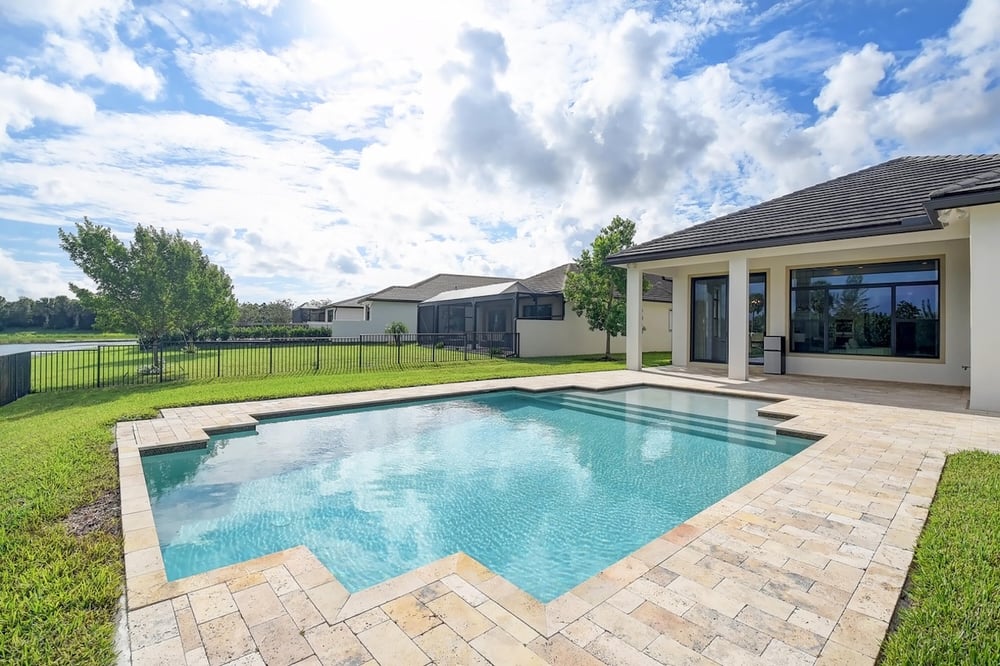 Pool construction - geometric shape