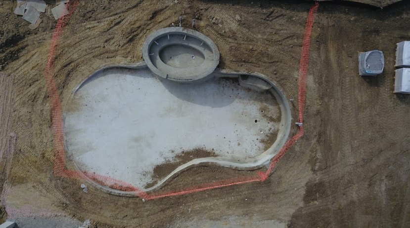 Comparing Types of Pools: The Benefits of Choosing a Gunite Pool