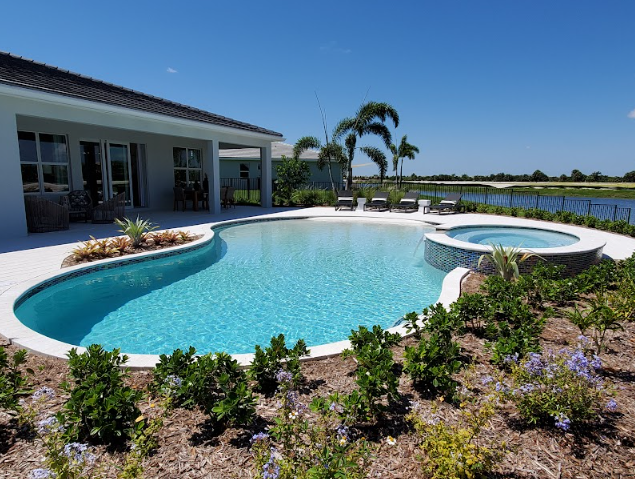 Comparing Types of Pools: The Benefits of Choosing a Gunite Pool