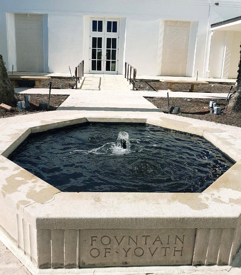 Water features - entry ways & fountains