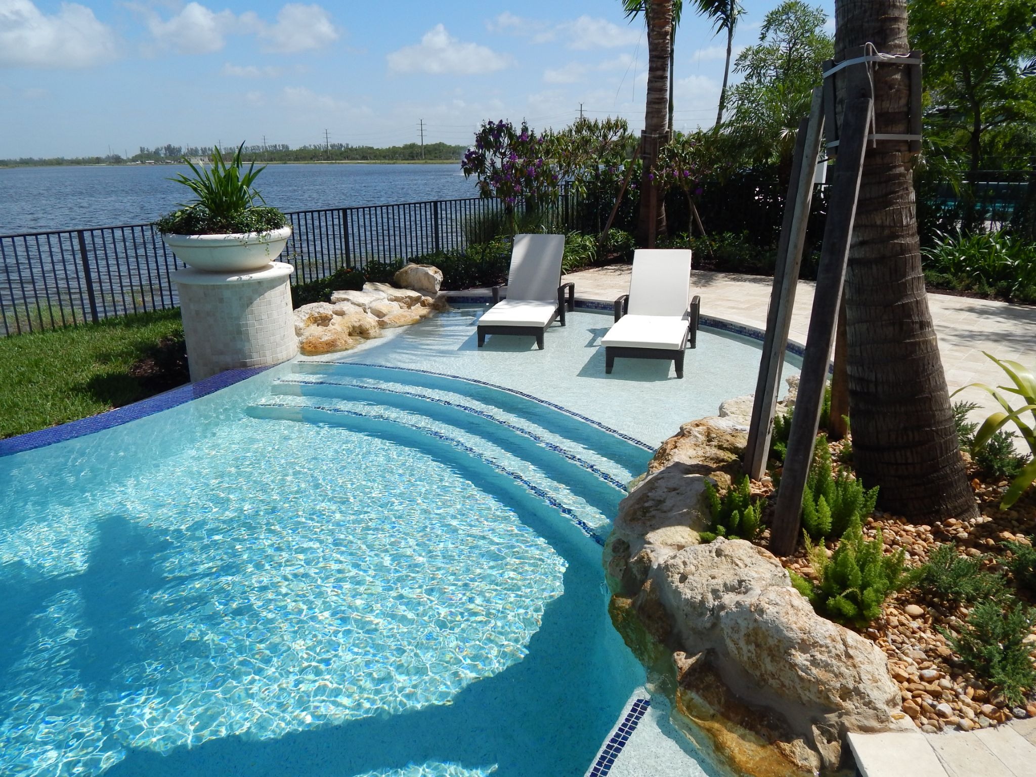 swimming pool regulations help florida